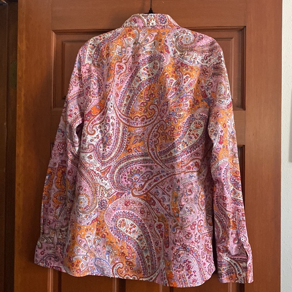 Lands End women’s long sleeve button down shirt pink/white/orange paisley print - Picture 2 of 7